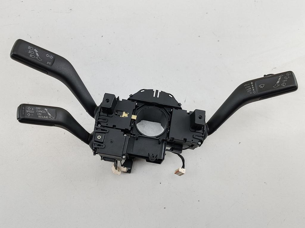 переключатель подрулевой Volkswagen Passat B6 2008, 2.0 л., дизель, МКПП, коричневый, универсал, 3C9953513R
