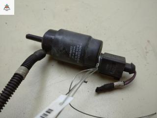 насос (моторчик) омывателя стекла Mercedes-Benz Vito-2 / Viano W639 2010, красный, микроавтобус, A0008605826