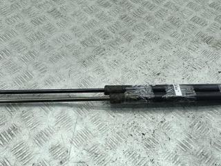 амортизатор крышки багажника (3-5 двери) Mitsubishi Carisma 1 поколение 1998, 1.8 л., бензин, АКПП, серый, хетчбэк 5 дв.