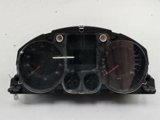 приборная панель Volkswagen Passat B6 2006, 2.0 л., бензин, МКПП, серый, седан