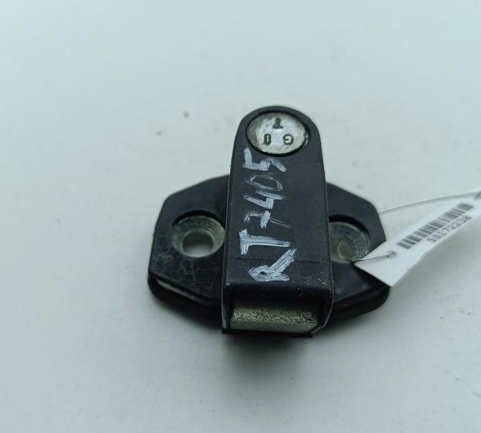 выключатель концевой (концевик) BMW 3 E36 2000, 1.9 л., бензин, МКПП, чёрный, хетчбэк 3 дв., 8105511