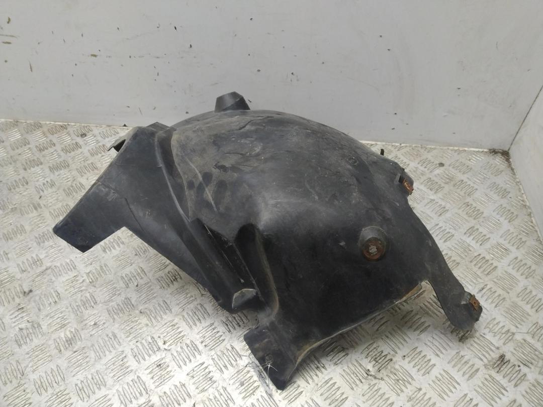 Подкрылок передний правый Mercedes-Benz C W203 2005, 1.8 л., бензин, универсал, 2038840522