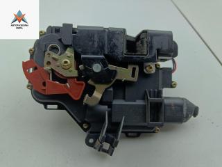 замок двери передней правой Audi A4 B6 2002, 1.9 л., дизель, МКПП, чёрный, универсал, 8E1837016C