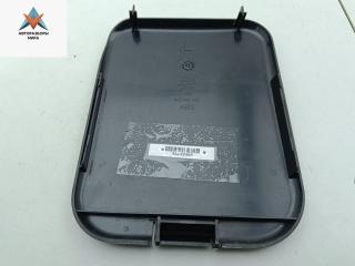 заглушка Audi 80 8C/B4 1991, 2.0 л., бензин, МКПП, белый, седан, 8A5945285