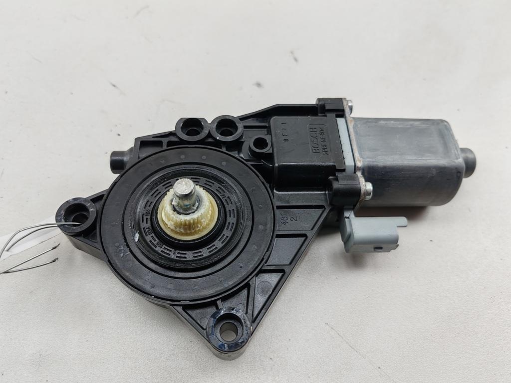 моторчик стеклоподъемника передний правый Hyundai i30 2009, 1.4 л., бензин, МКПП, чёрный, хетчбэк 5 дв., 82460-2R000