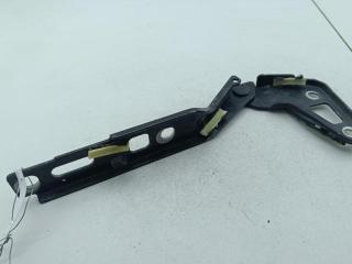 петля капота правая Audi Q7 4L 2011, чёрный, внедорожник 5 дв., 4L0823302