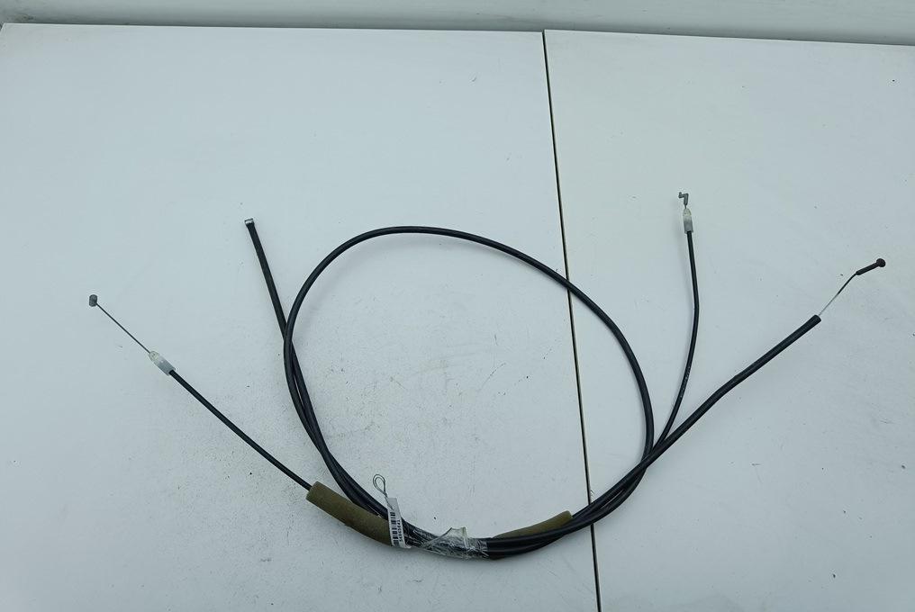 трос открывания багажника Mazda 3 BK 2005, 1.6 л., бензин, МКПП, серый, хетчбэк 5 дв.