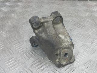 Кронштейн двигателя дизельный Audi A6 4F/C6 2006, 3.0 л., дизель, АКПП, седан