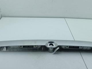 накладка подсветки номера Opel Zafira 1 поколение (A) [рестайлинг] 2003, 2.2 л., дизель, МКПП, серый, минивэн, 90579631