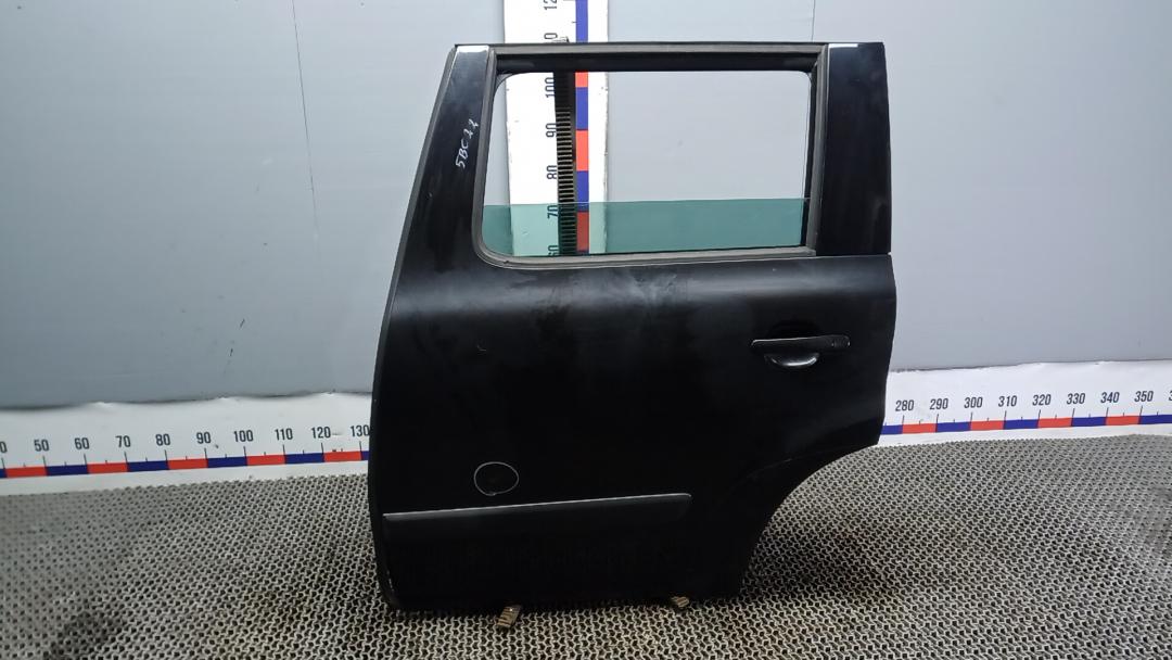 дверь задняя левая Skoda Yeti 1 поколение 2011, 1.4 л., бензин, МКПП, внедорожник 5 дв., 5L0833055 - фото №1