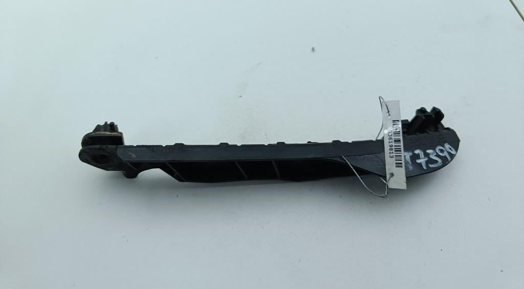 кронштейн переднего бампера BMW 5 E60/E61 2009, 3.0 л., дизель, АКПП, чёрный, универсал, 7178078