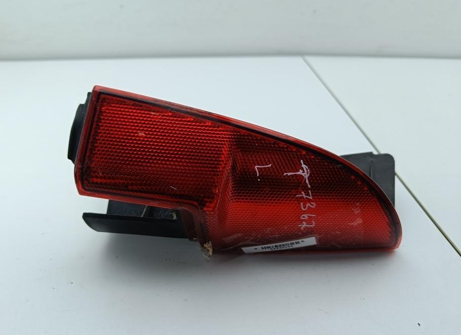 катафот Mercedes-Benz Vito 2010, 3.0 л., дизель, АКПП, красный, микроавтобус, 6398202064