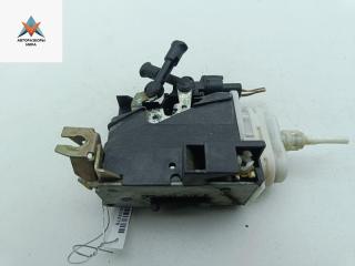 замок двери передней правой Audi A4 B5 1997, 2.6 л., бензин, МКПП, серый, универсал, 801837016E