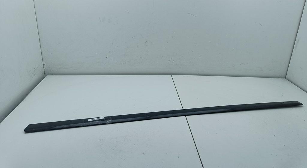 молдинг двери передней левой Audi A4 B6 2002, 1.9 л., дизель, МКПП, чёрный, универсал, 8E0853953
