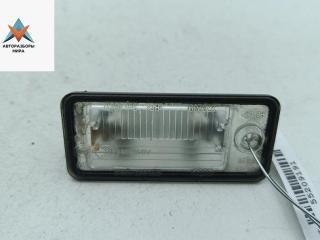 подсветка номера Audi Q7 4L [рестайлинг] 2011, 3.0 л., бензин, АКПП, чёрный, внедорожник 5 дв., 8E0807430A