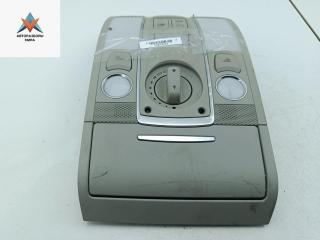 фонарь салона (плафон) Audi Q7 4L 2006, 4.2 л., бензин, АКПП, серый, внедорожник 5 дв., 4L0947135P