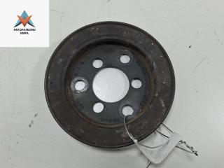 шкив насоса гидроусилителя Audi A4 B5 1995, 1.8 л., бензин, АКПП, красный, седан, 058145255D