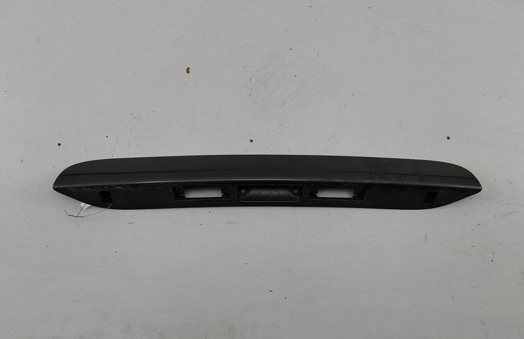 накладка подсветки номера Chrysler Voyager 2005, 2.8 л., дизель, АКПП, серый, минивэн, 0RP67TRMAEB