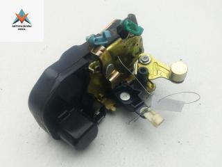 замок двери передней левой Chrysler Voyager 4 поколение [рестайлинг] 2005, 2.8 л., дизель, АКПП, серый, минивэн