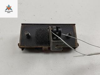 ручка крышки багажника Nissan X-Trail T30 [рестайлинг] 2004, серый, внедорожник 5 дв.