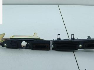 ручка крышки багажника Volkswagen Passat B5 [рестайлинг] 2004, синий, седан, 3B5827297