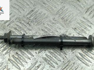 Болт крепления Volkswagen Caddy 3 поколение 2005, 2.0 л., дизель, МКПП, белый, фургон