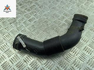 патрубок воздушного фильтра Volkswagen Caddy 3 поколение 2005, 2.0 л., дизель, 1K0129684J