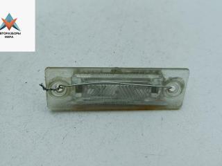 подсветка номера Volkswagen Passat B5 [рестайлинг] 2004, 2.0 л., дизель, МКПП, синий, седан, 7E0943021A