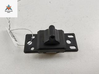 кнопка стеклоподъемника переднего правого Chrysler Voyager 4 поколение [рестайлинг] 2005, 2.8 л., дизель, АКПП, серый, минивэн, 04685753AA