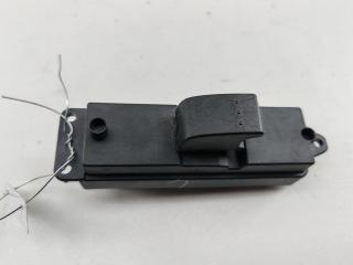 кнопка стеклоподъемника переднего правого Mazda 3 BK 2005, 1.6 л., бензин, МКПП, серый, хетчбэк 5 дв., BP466370
