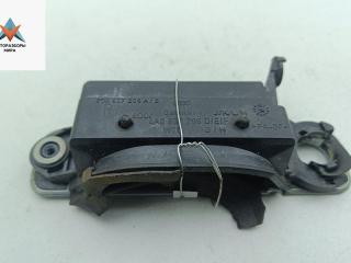 ручка наружная передняя правая Audi A4 B5 1996, 1.8 л., бензин, МКПП, серый, универсал, 4A0937206D