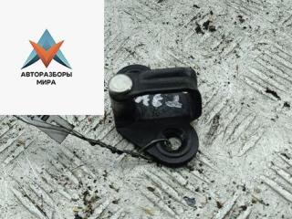 ответная часть (скоба) замка двери Volkswagen Transporter T4 1999, 2.5 л., дизель, МКПП, синий, микроавтобус, 701837767