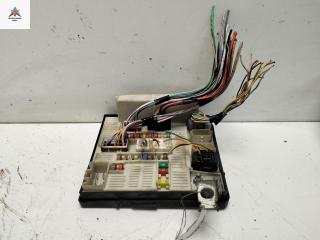 блок предохранителей Renault Kangoo 2 поколение 2008, 1.5 л., дизель, МКПП, белый, фургон, 8200451902