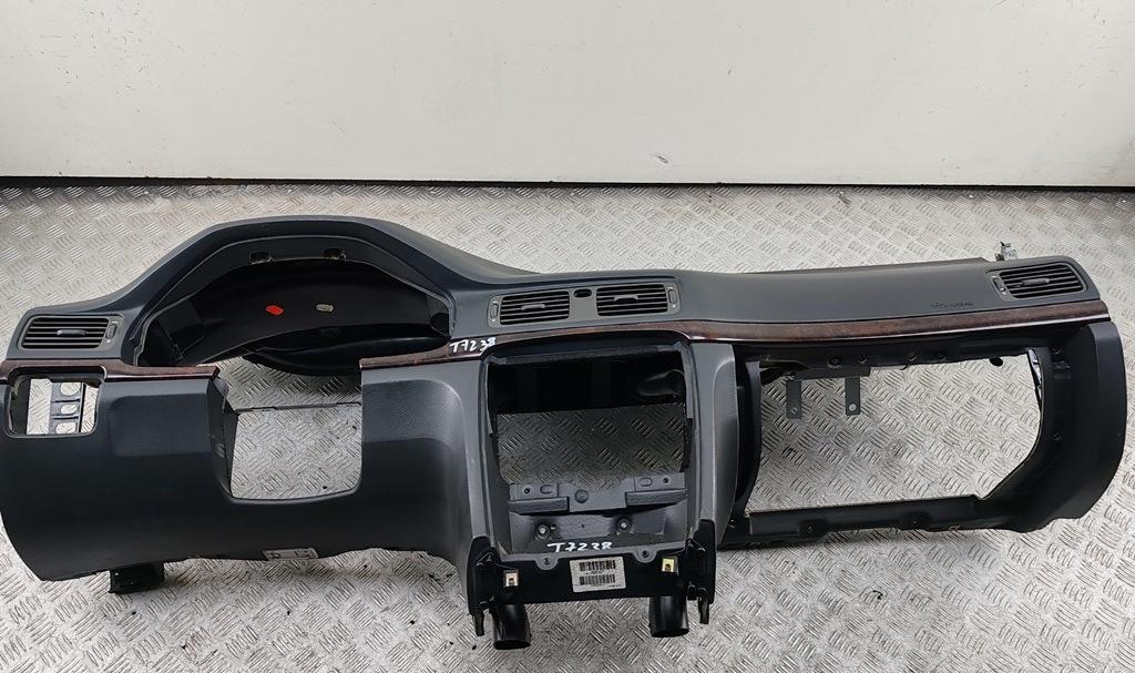 панель передняя салона (торпедо) Volvo S80 2000, 2.4 л., бензин, АКПП, серый, седан