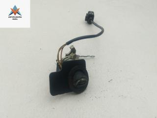 Личинка замка багажника Volkswagen Passat B5 [рестайлинг] 2001, 2.0 л., бензин, МКПП, синий, универсал