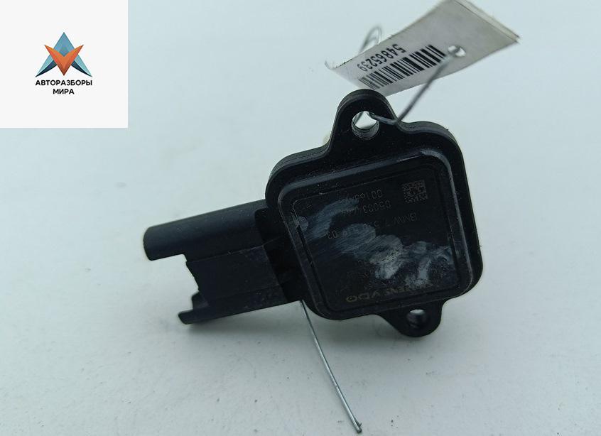 Расходомер (измеритель потока воздуха) BMW 5 серия E60/E61 2004, 2.5 л., бензин, АКПП, серый, универсал, 5WK97502, 7520519 - фото №1