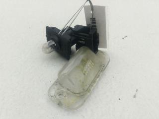 подсветка номера Volkswagen Golf-3 1997, 1.8 л., бензин, АКПП, серый, хетчбэк 3 дв., 1H6943167B