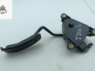 педаль Renault Kangoo 2 поколение 2008, 1.5 л., дизель, МКПП, белый, фургон, 8200436864