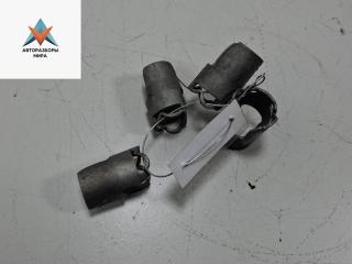 крепление форсунки Volkswagen Touran 1 поколение 2004, 1.6 л., бензин, МКПП, чёрный, минивэн, 03C133036C