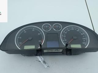 приборная панель Volkswagen Passat B5 [рестайлинг] 2003, 1.9 л., дизель, МКПП, серый, универсал, 3B0920827A