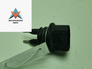 датчик уровня омывающей жидкости Volkswagen Passat B6 2008, 1.9 л., дизель, МКПП, красный, универсал, 7M0919376