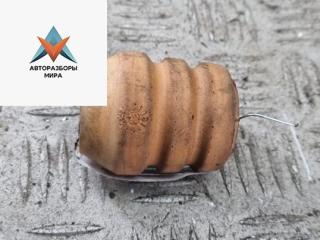 пыльник и отбойник амотртизатора Volkswagen Golf 4 поколение 1999, 1.6 л., бензин, МКПП, зелёный, хетчбэк 3 дв., 1H0412303B