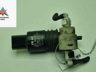 насос (моторчик) омывателя стекла Volkswagen Passat B6 2008, красный, универсал, 1K6955651