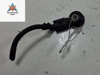 датчик детонации Volkswagen Touran 1 поколение 2004, 1.6 л., бензин, МКПП, чёрный, минивэн, 030905577C