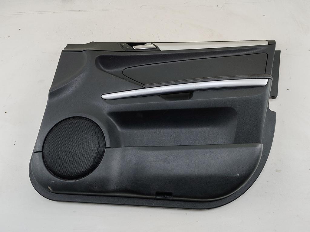 обшивка двери передняя правая Mercedes-Benz M-Class ML W164 2006, 4.0 л., дизель, АКПП, чёрный, внедорожник 5 дв.