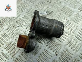 фланец (тройник) системы охлаждения Mercedes-Benz C-Класс W203/S203/CL203 [рестайлинг] 2005, 1.8 л., бензин, МКПП, чёрный, универсал, 2712001356