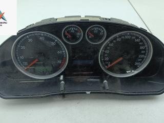 приборная панель Volkswagen Passat B5 [рестайлинг] 2001, 2.0 л., бензин, МКПП, синий, универсал, 3B0920825