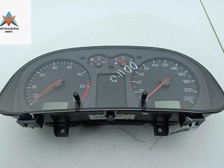 приборная панель Volkswagen Golf 4 поколение 2001, 1.4 л., бензин, МКПП, синий, хетчбэк 3 дв., 1J0920806