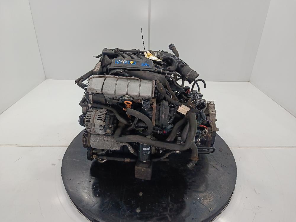 двигатель Volkswagen Golf 4 поколение 2001, цвет, AZJ - фото №1