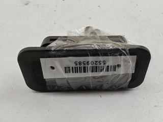 кнопка открытия багажника Renault Scenic 2 поколение 2003, 2.0 л., бензин, МКПП, серый, минивэн, 8200076256